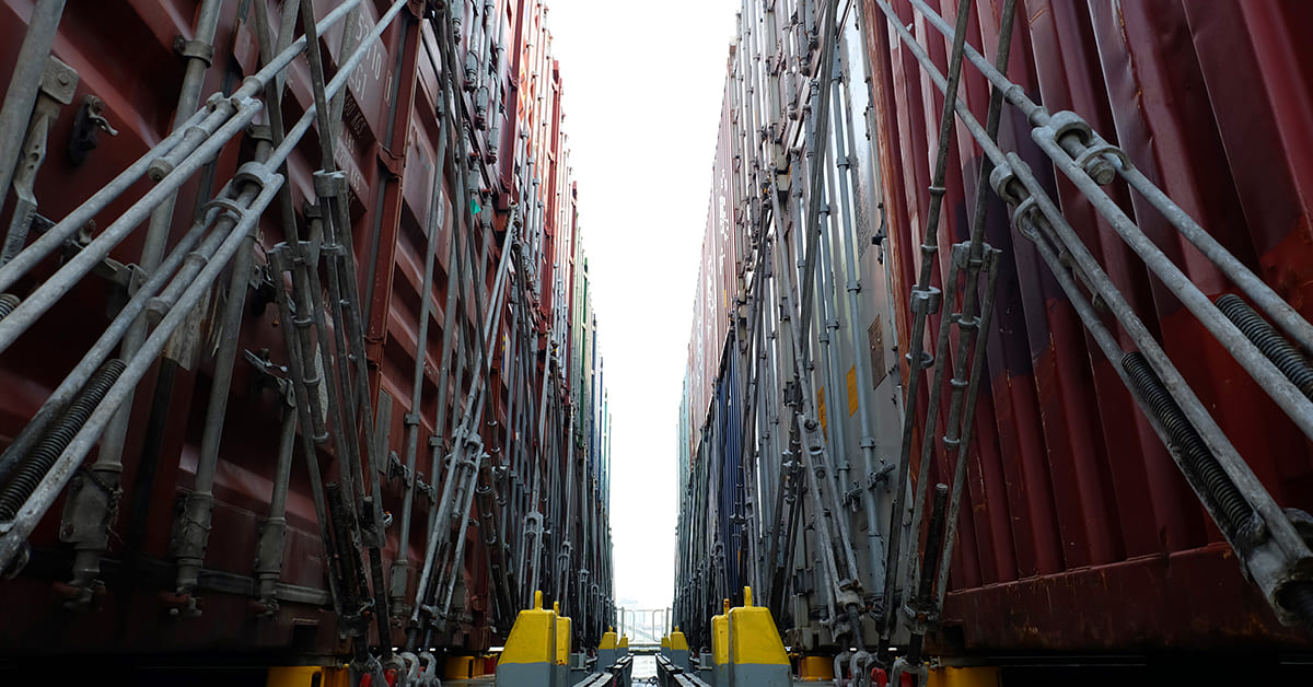 container lashing